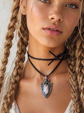 FP Jewelry Necklace Rose Quartz Pendant Leather Black cord Silver Eagle